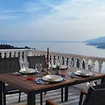La Casa Di Marko Sea View With Jacuzzi And Sauna Apartamento Rabac