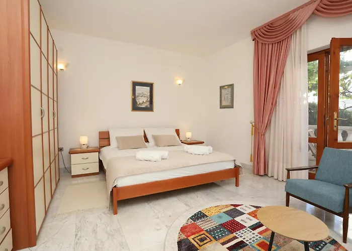La Casa Di Marko Sea View With Jacuzzi And Sauna 公寓 *